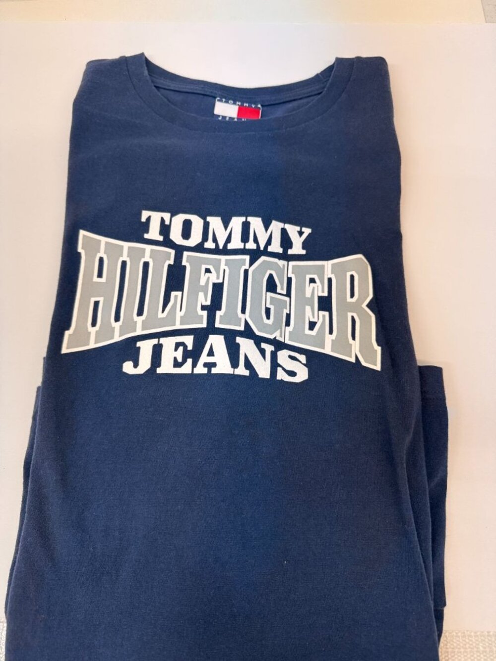 Tommy Jeans Graphic TShirt Large Vintage Like new Unisex